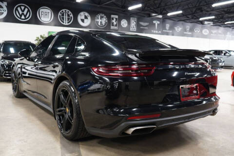 2018 Porsche Panamera