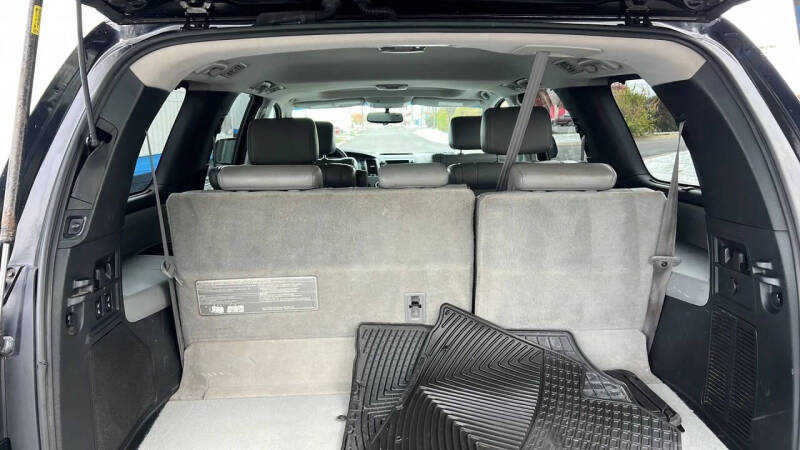 2010 Toyota Sequoia Limited