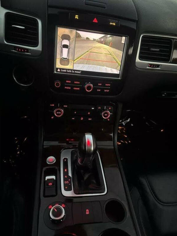 2014 Volkswagen Touareg V6 Executive