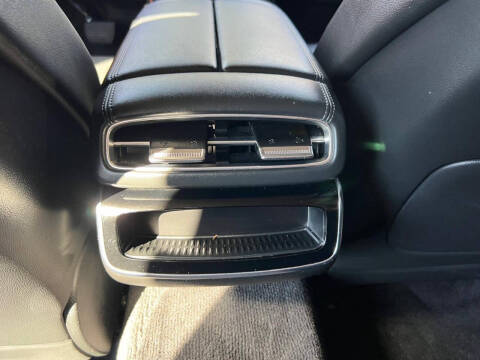 2025 Genesis G80 2.5T