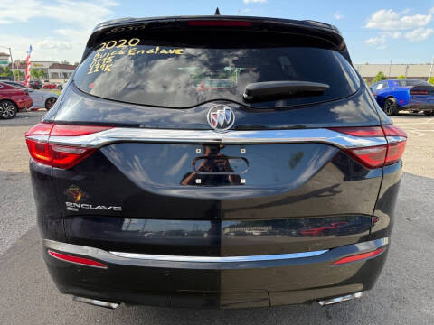 2020 Buick Enclave Essence