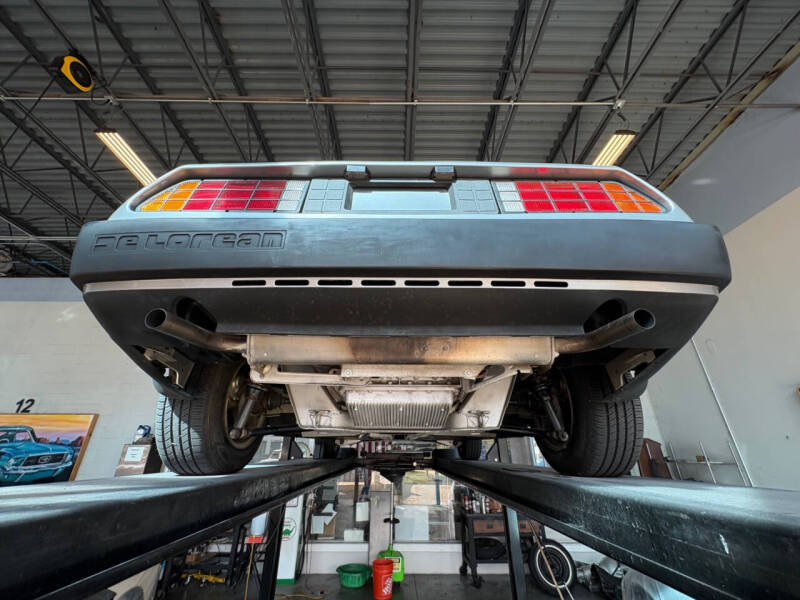 1981 DeLorean DMC-12