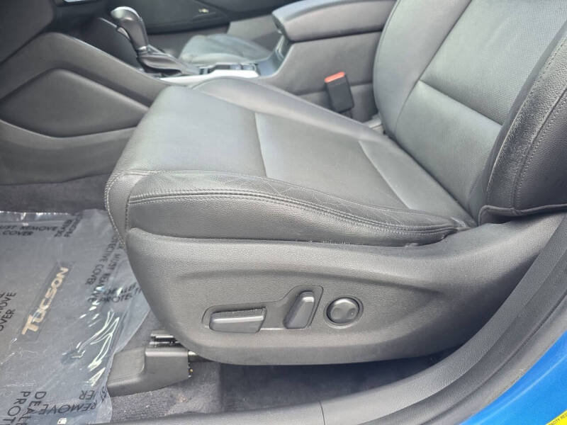2017 Hyundai Tucson SE Plus