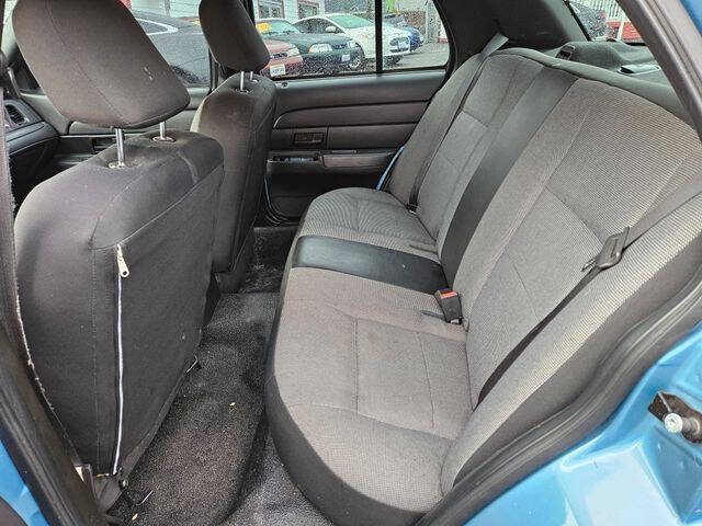 2011 Ford Crown Victoria