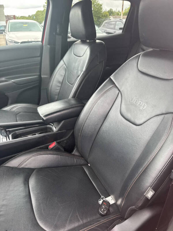 2022 Jeep Compass (Red) Edition