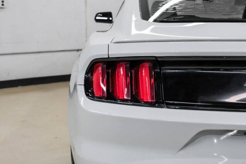 2017 Ford Mustang EcoBoost Premium