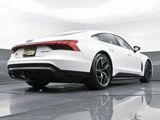 2023 Audi RS e-tron GT quattro