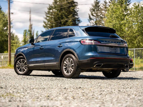 2019 Lincoln Nautilus Select