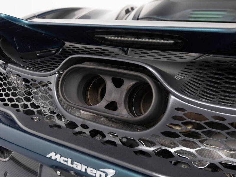 2025 McLaren 750S