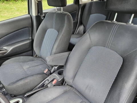 2015 Nissan Versa Note SV