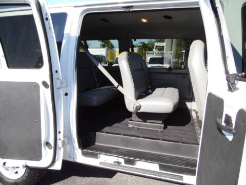 2008 Ford E-350