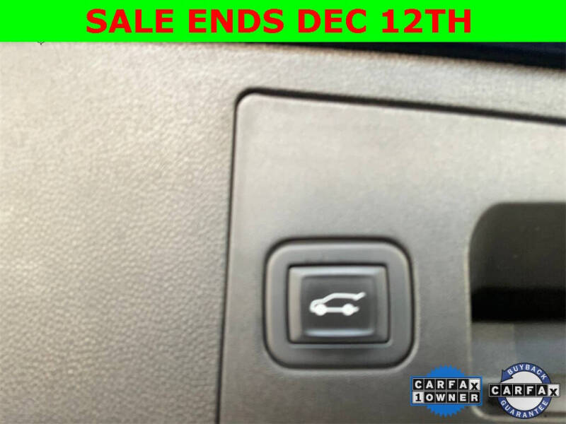 2021 Cadillac XT4 Premium Luxury