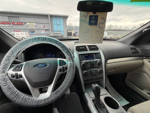 2013 Ford Explorer