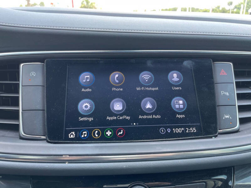 2024 Buick Enclave Essence
