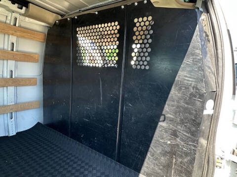 2023 GMC Savana 2500