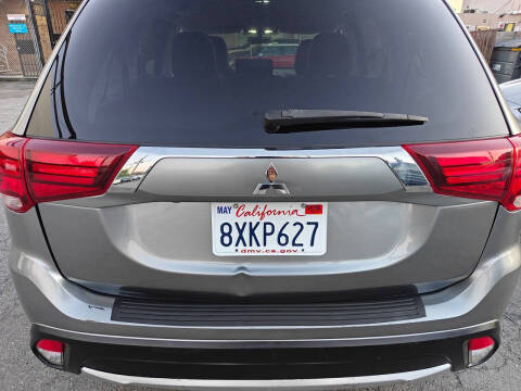 2018 Mitsubishi Outlander SE