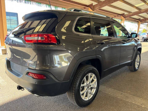 2018 Jeep Cherokee Latitude Plus