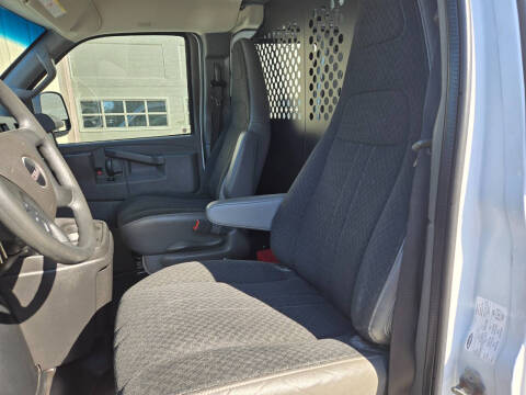 2021 GMC Savana 2500