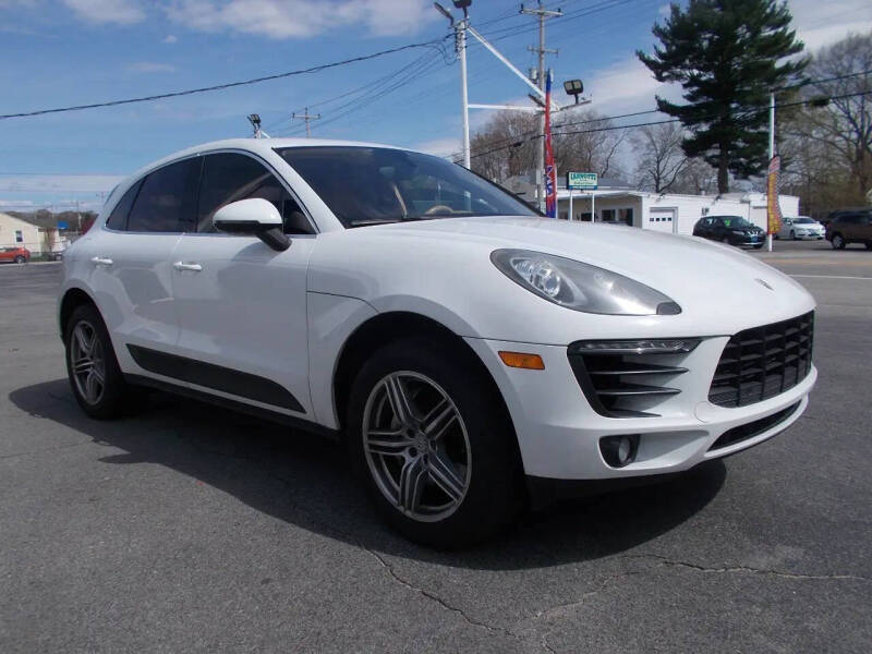 2016 Porsche Macan S