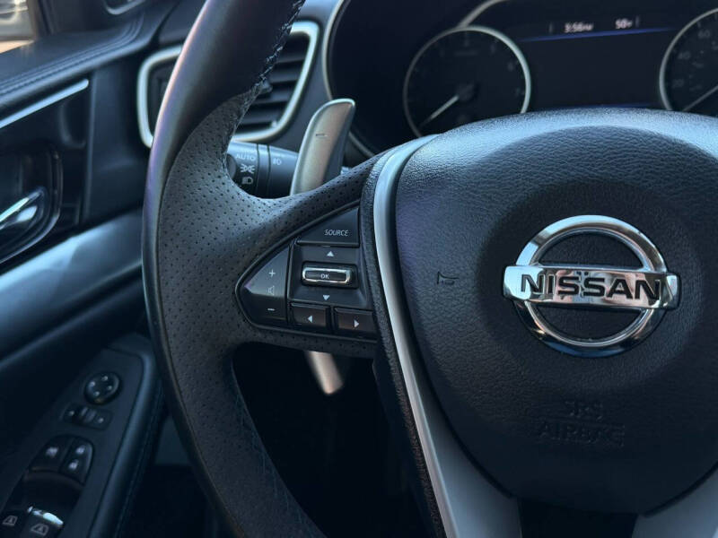 2017 Nissan Maxima 3.5 SR