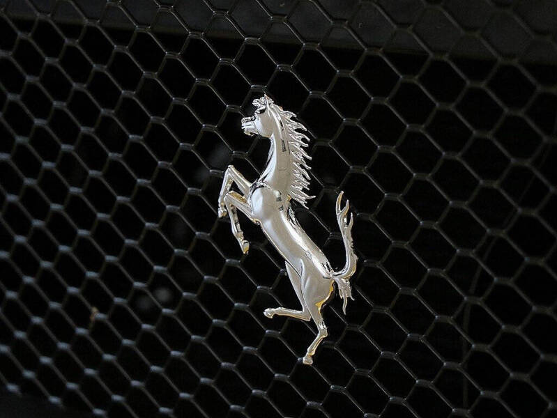 2021 Ferrari 812 GTS