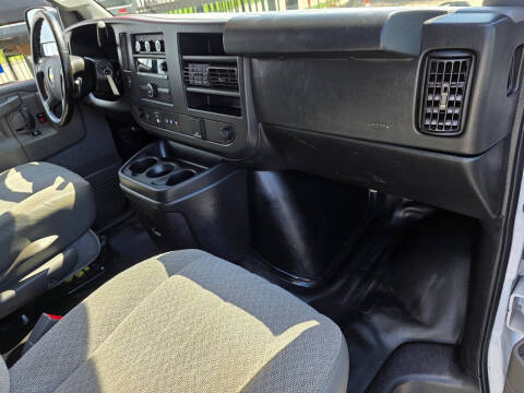 2020 Chevrolet Express 2500