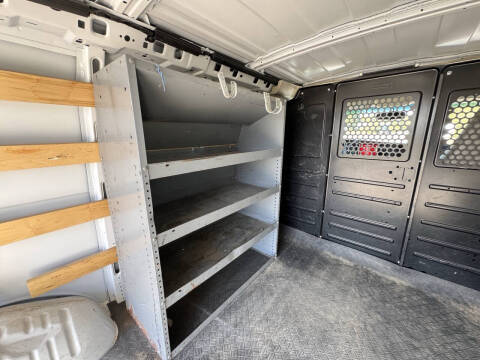 2020 GMC Savana 2500