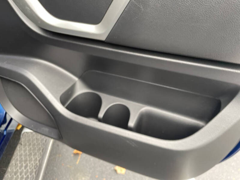 2017 Nissan Titan SL