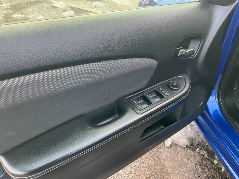 2013 Dodge Avenger SE