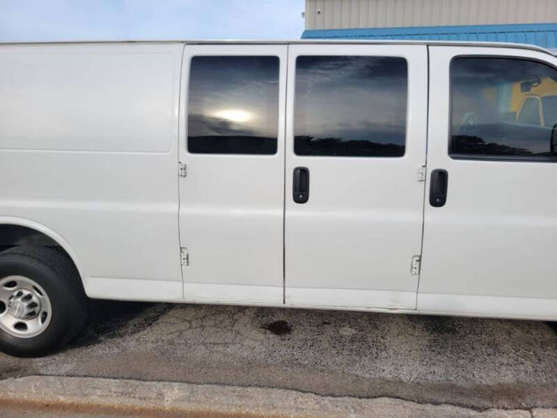 2020 Chevrolet Express 2500