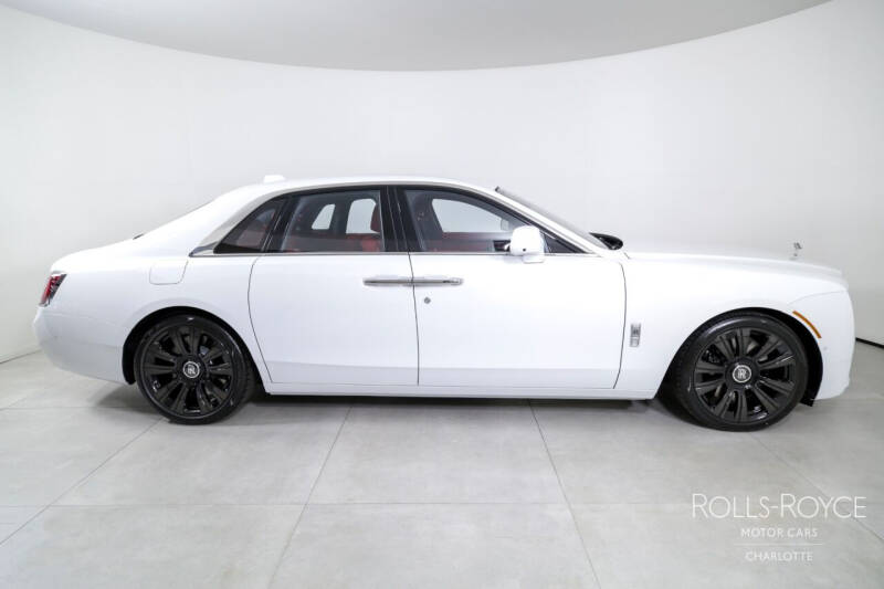 2024 Rolls-Royce Ghost