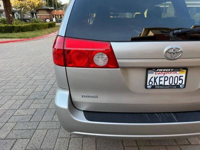 2010 Toyota Sienna