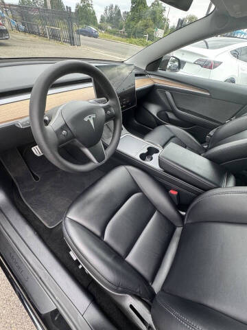 2023 Tesla Model 3 Performance