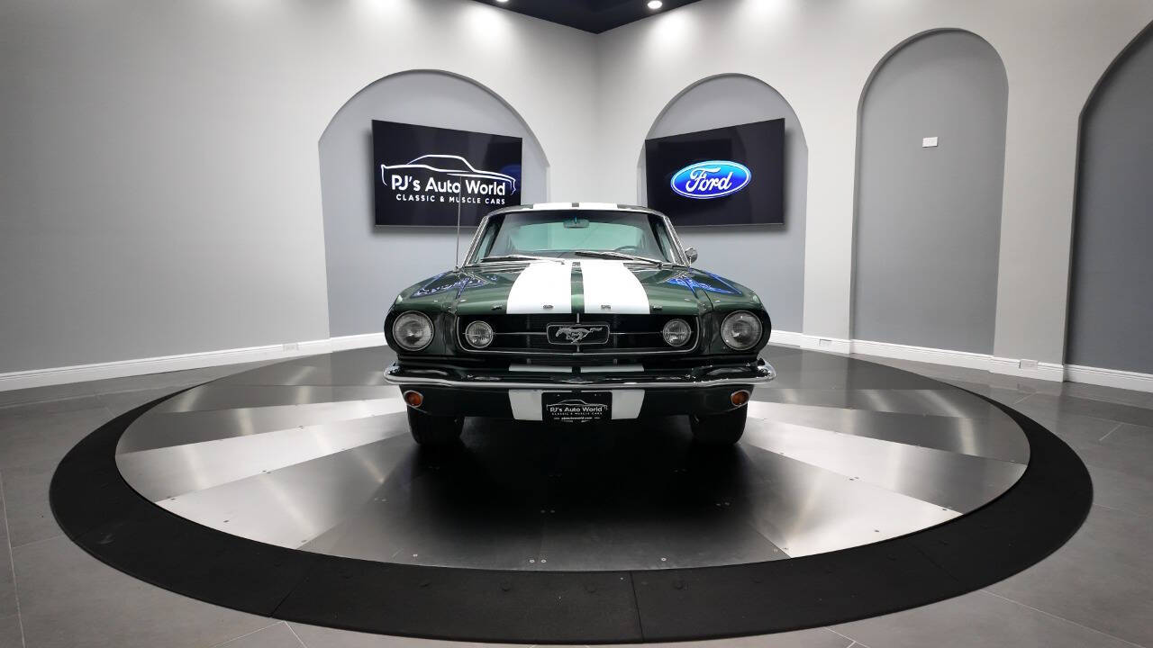 1965 Ford Mustang 8