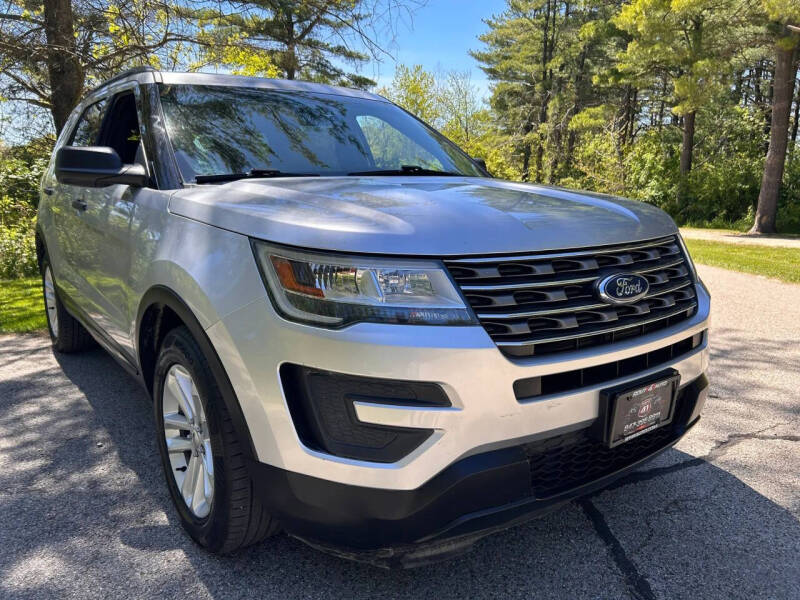 2016 Ford Explorer