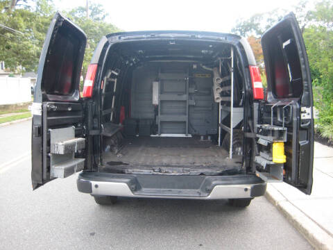 2018 Chevrolet Express 2500