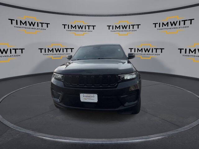 2022 Jeep Grand Cherokee Altitude