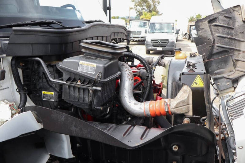 2020 International MV607