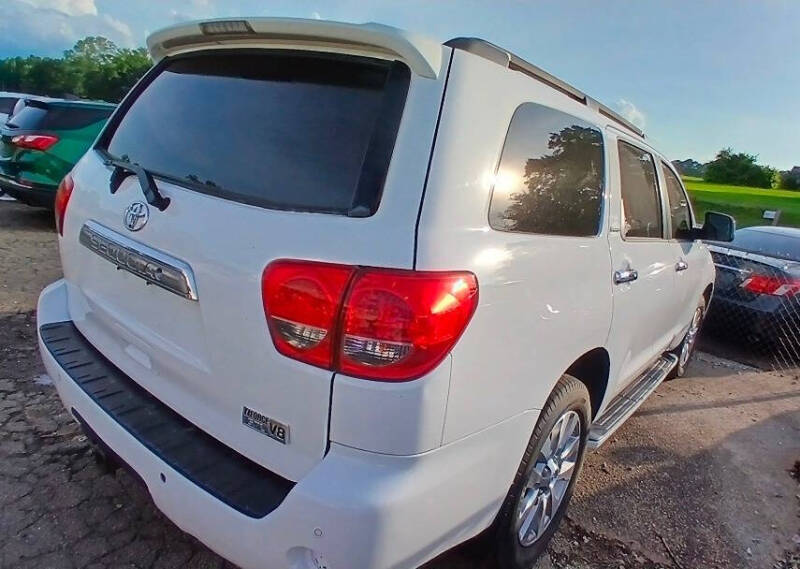 2013 Toyota Sequoia Limited