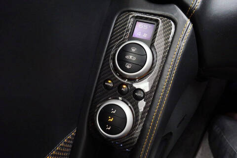 2012 McLaren MP4-12C