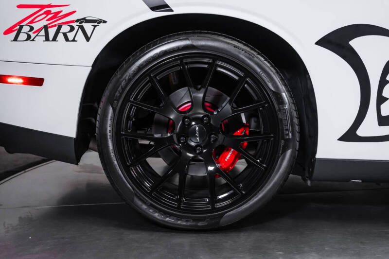2015 Dodge Challenger SRT Hellcat
