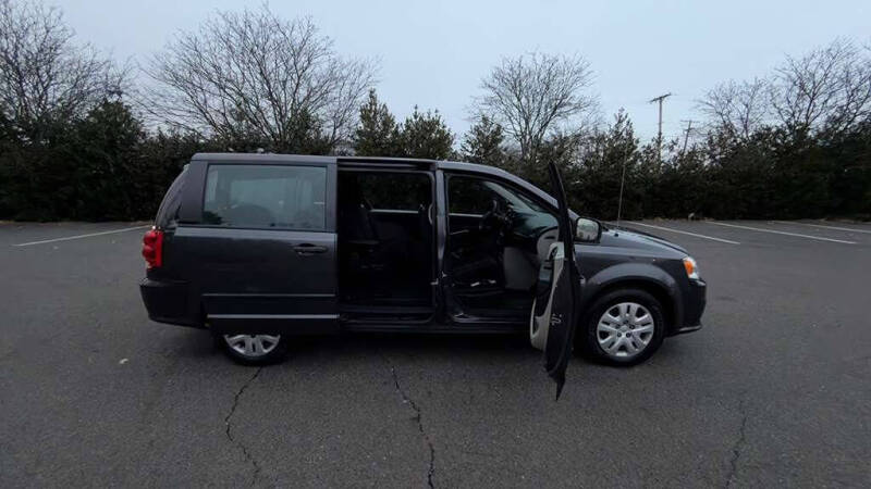 2015 Dodge Grand Caravan SE