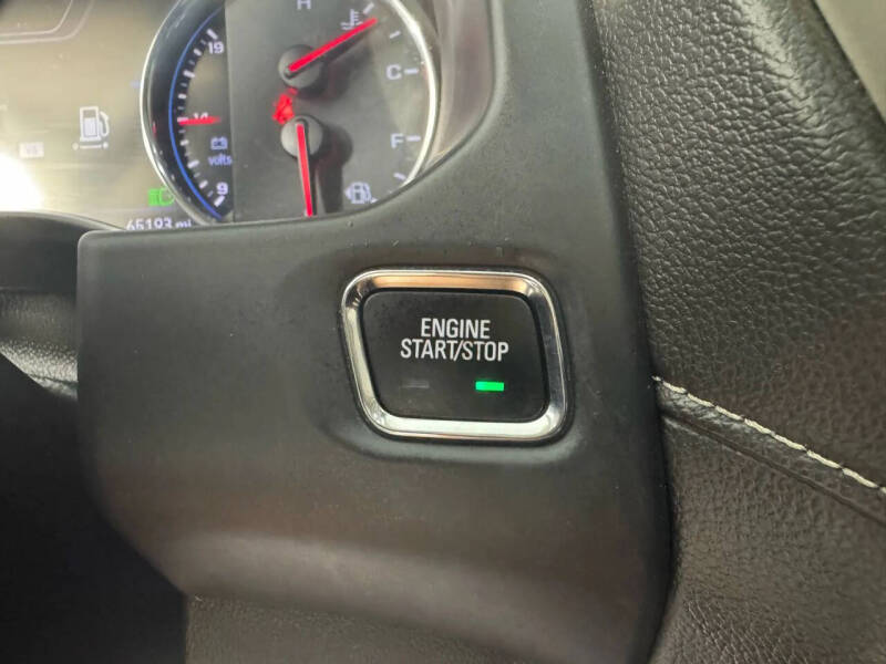 2022 GMC Acadia Denali