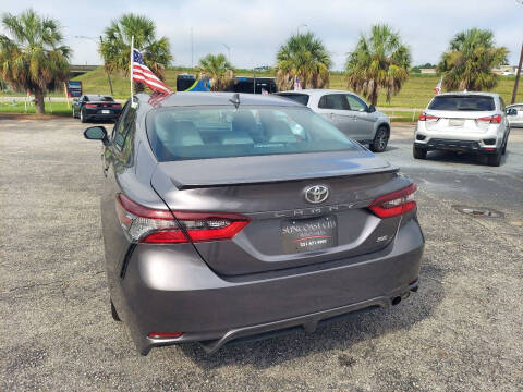 2022 Toyota Camry SE