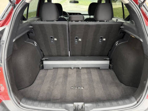 2019 Nissan Kicks SV
