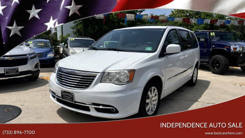 2014 Chrysler Town and Country Touring