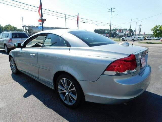 2010 Volvo C70 T5