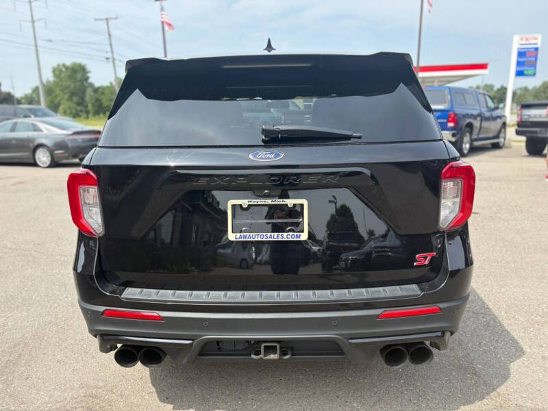 2022 Ford Explorer ST