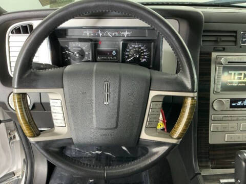 2010 Lincoln Navigator L