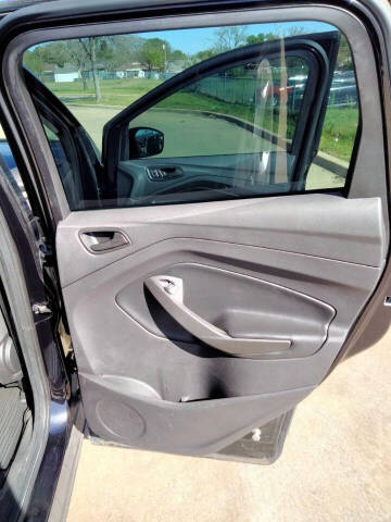 2019 Ford Escape S